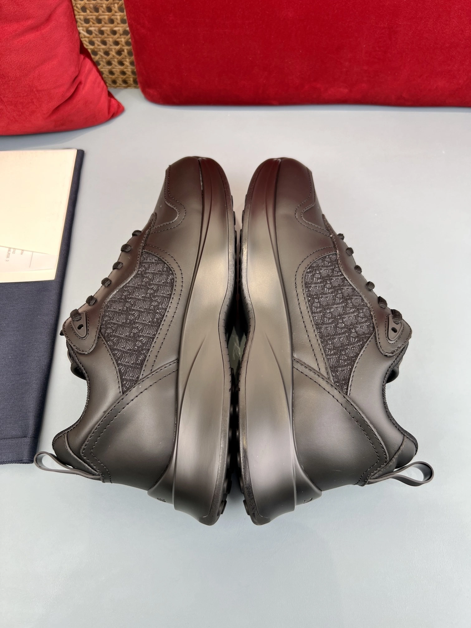 OOBB-- 4ior 3SN299ZIR_H900 B25 runner Thick soles：3.5CM cowhide item:D-X430G0430